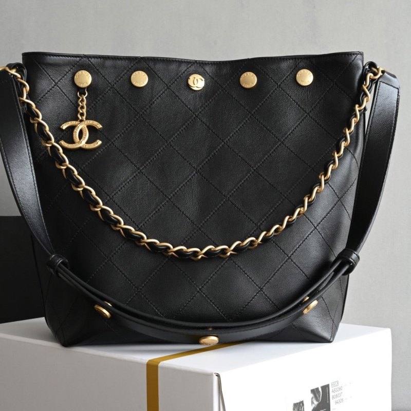 Ch*el shopping bags